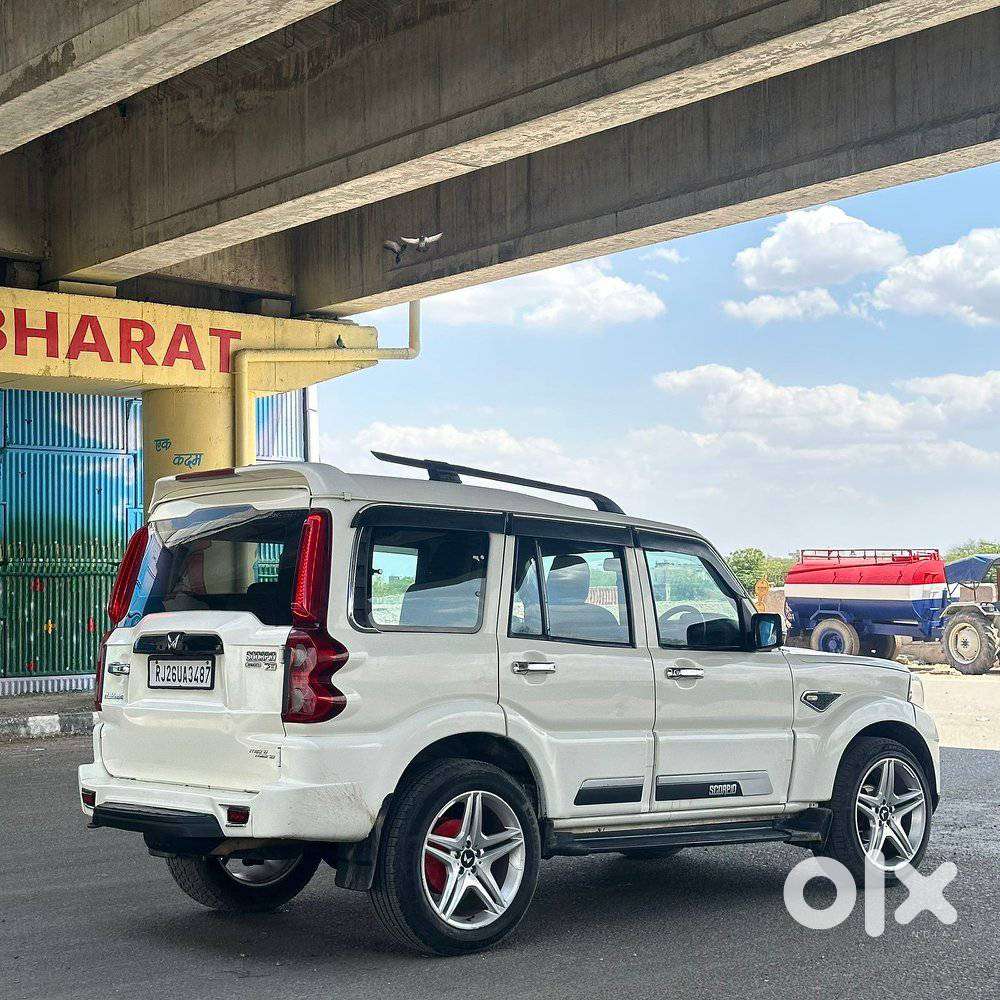 Mahindra Scorpio S3, 2018, Diesel