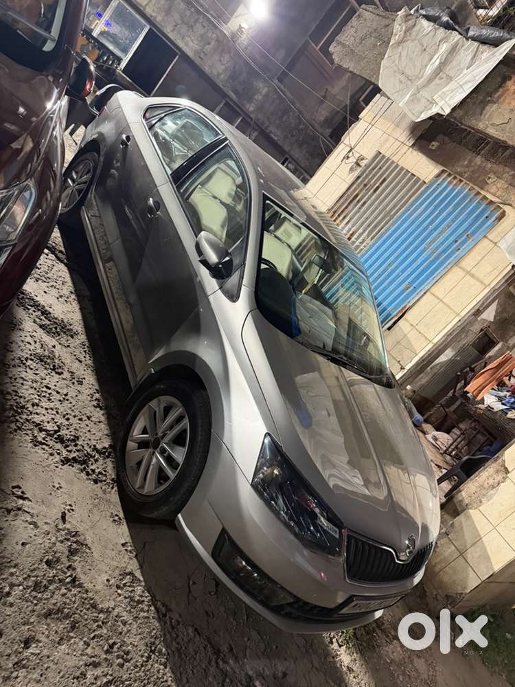 Skoda Rapid Petrol 2018