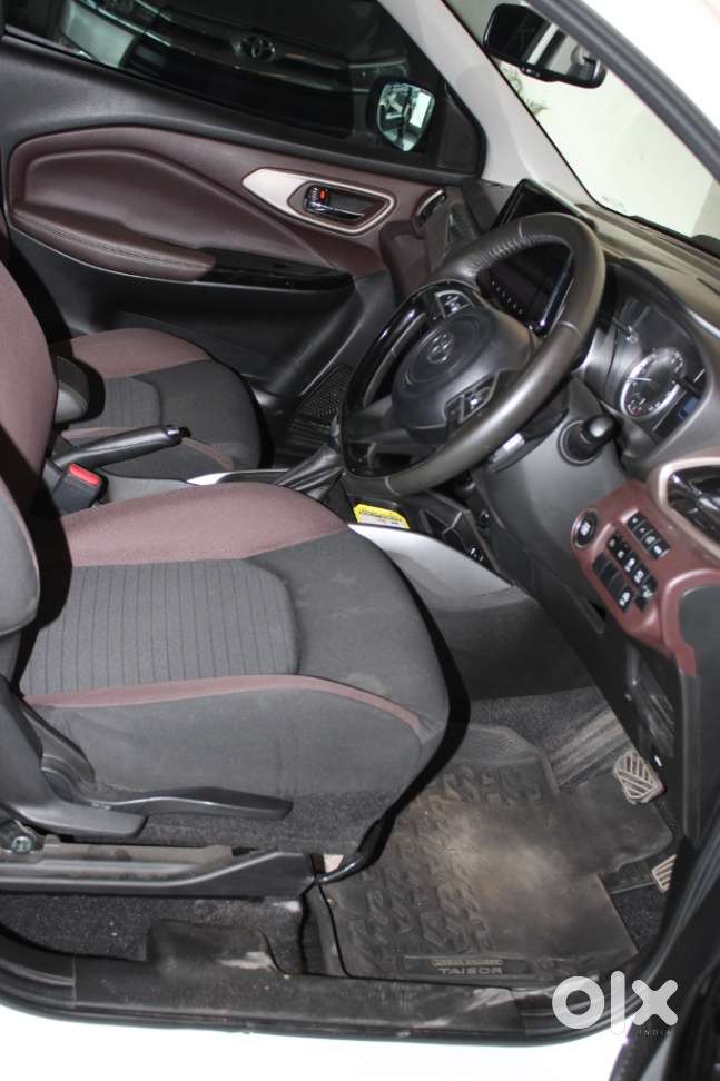Toyota Urban Cruiser Taisor V 1.0 Petrol At, 2024, Petrol