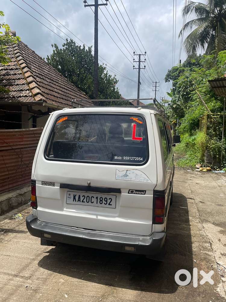 Maruti Suzuki Omni 2011 Car