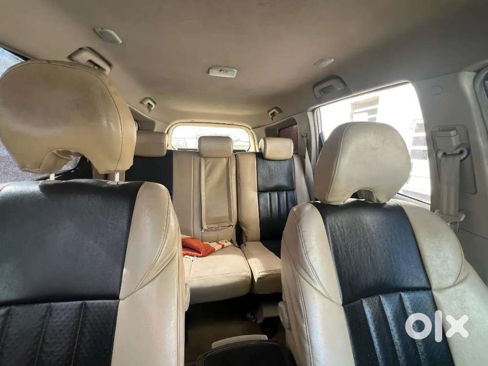 Mahindra Xuv500 2015 Diesel 124000 Km Driven