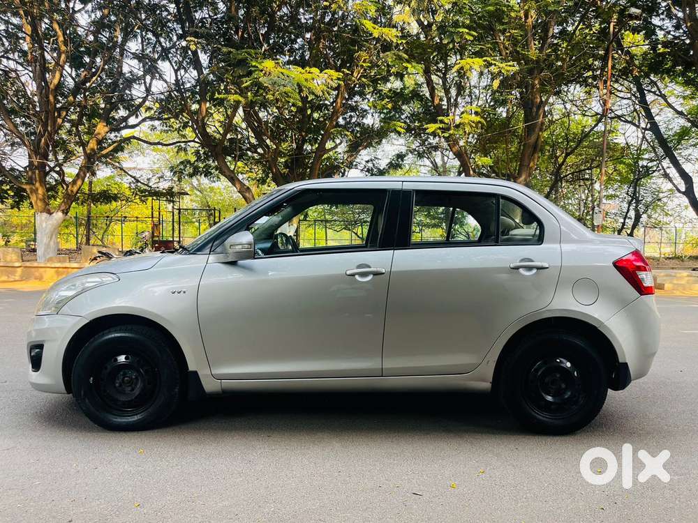 Maruti Suzuki Swift Dzire Vxi Regal Limited Edition Amt, 2012, Petro..