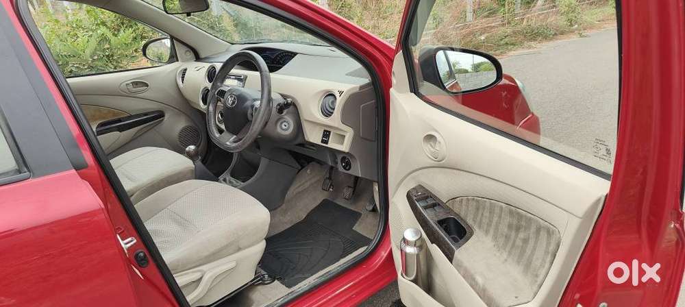 Toyota Etios Vx Limited Edition, 2015, Petrol