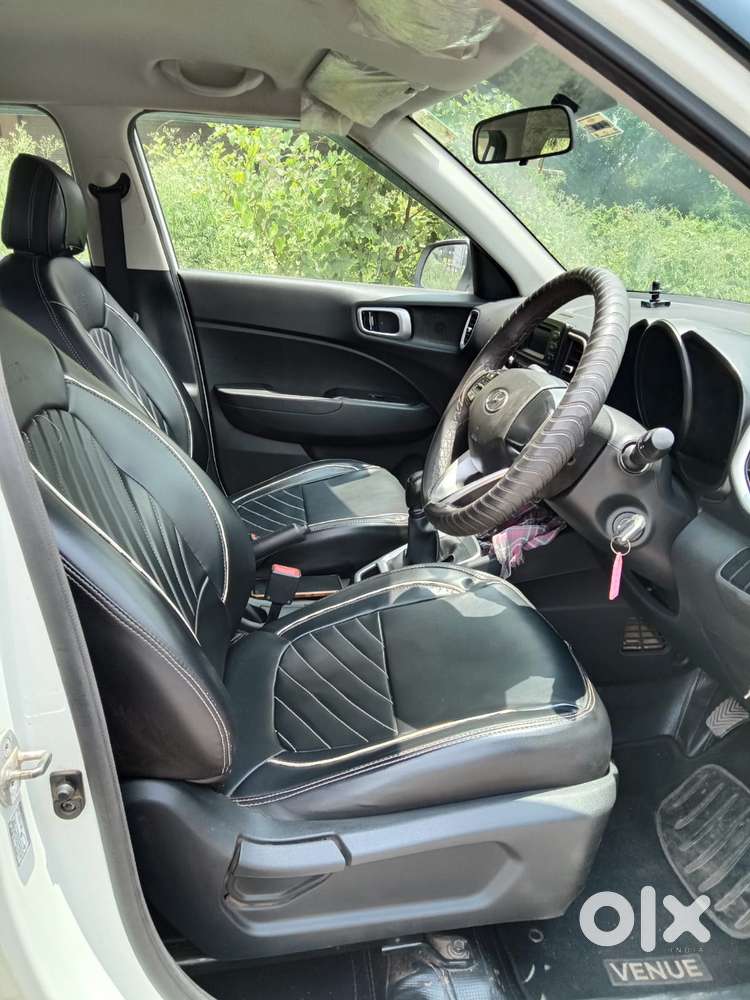 Hyundai Venue S 1.2 Petrol, 2021, Petrol