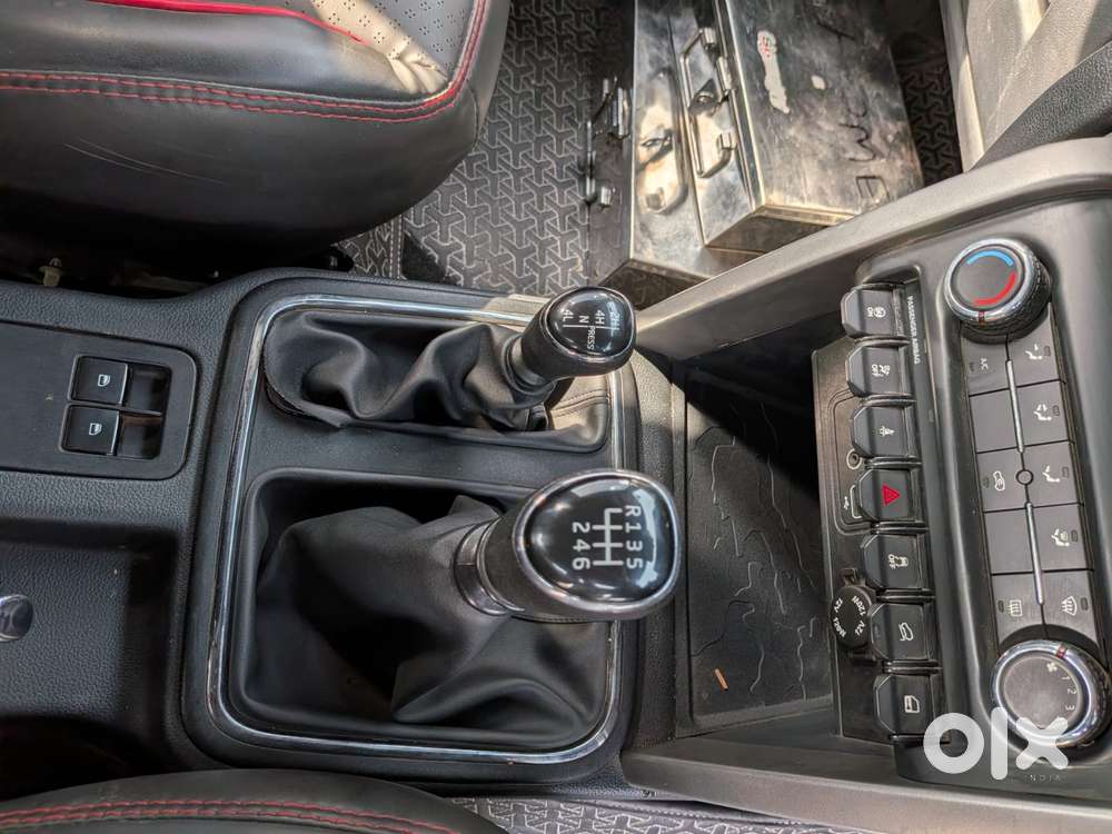 Mahindra Thar Lx Hard Top Petrol Mt 4wd, 2023, Petrol