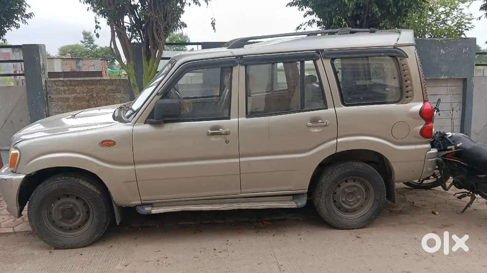 Mahindra Scorpio 2009 Diesel Well Maintained