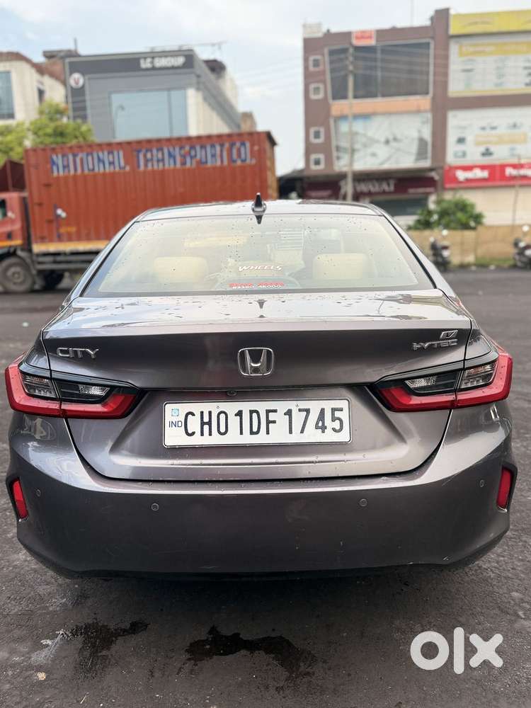 Honda City 1.5 V 5th Gen I-vtec Mt, 2021, Petrol