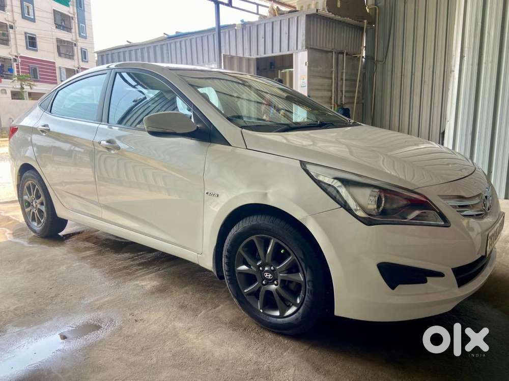 Hyundai Fluidic Verna Diesel 76000 Km Driven