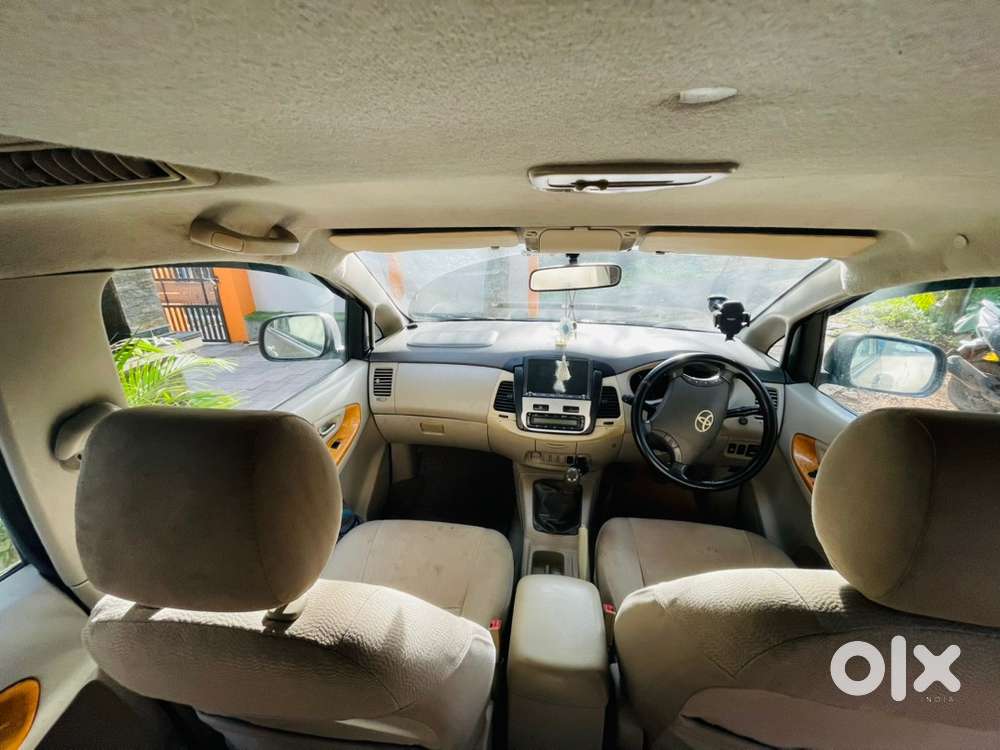 Toyota Innova Diesel 2010 Model