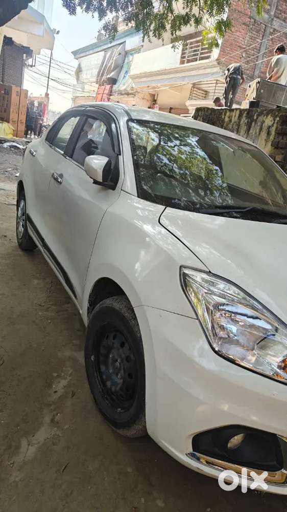 Maruti Suzuki Dzire 2020 Petrol 130000 Km Driven