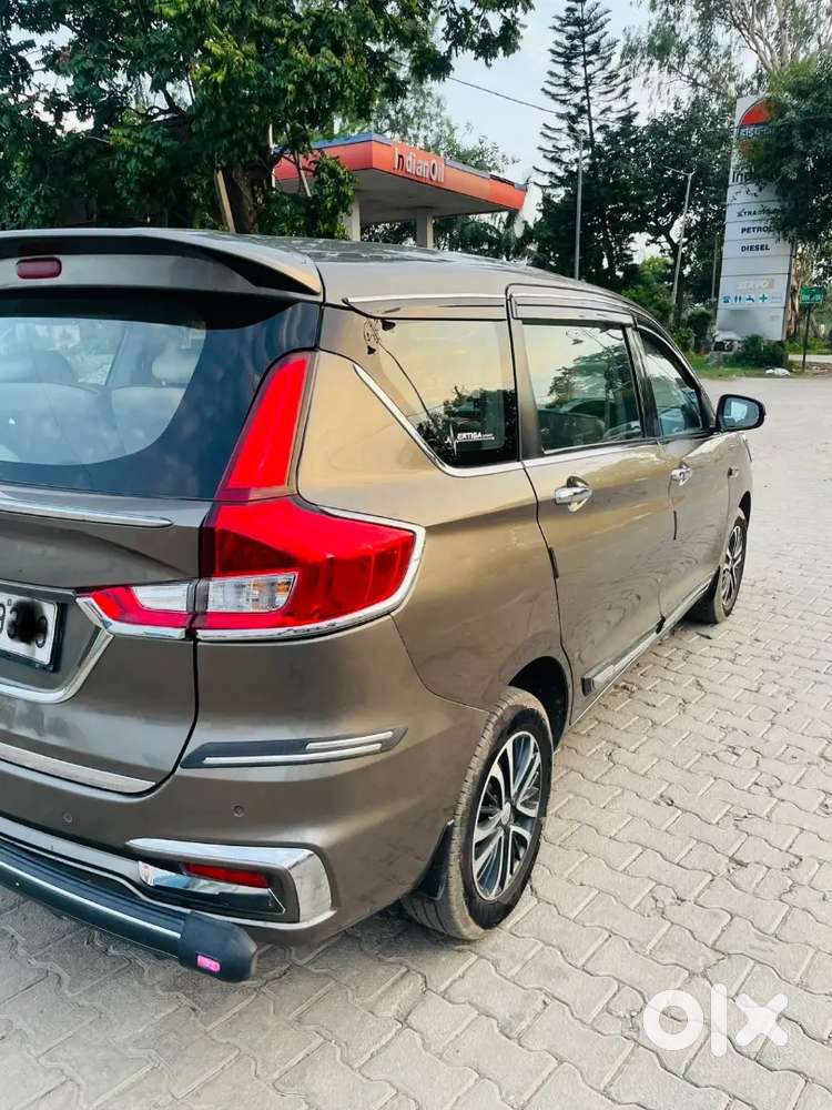 Maruti Suzuki Ertiga 2023 Vxi Cng