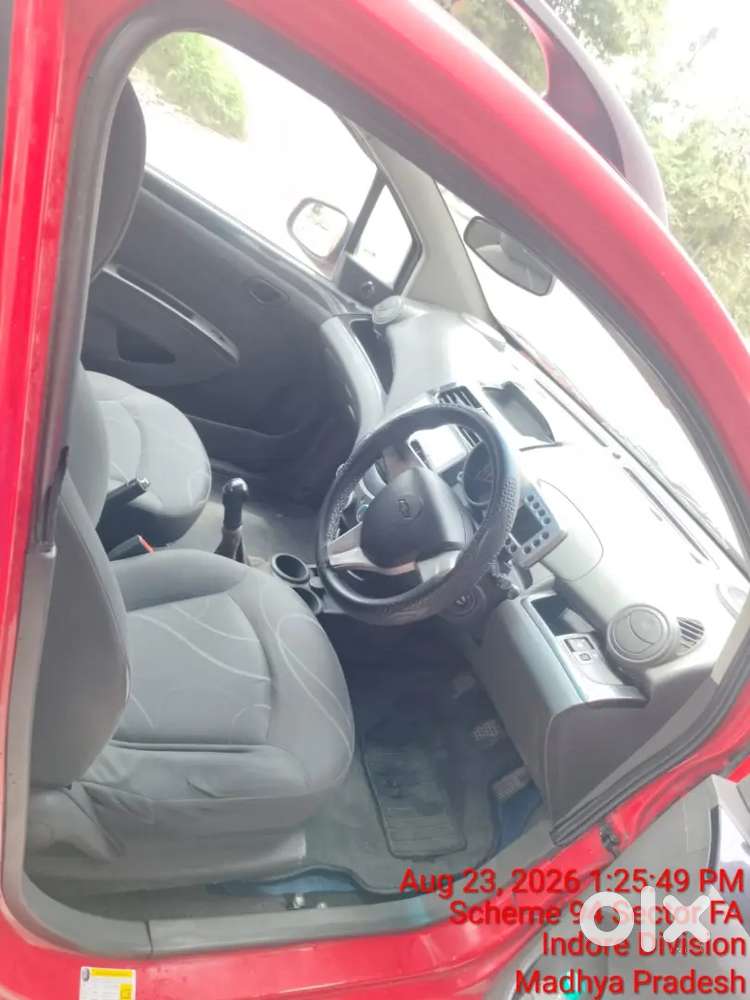 Chevrolet Beat Petrol 2010
