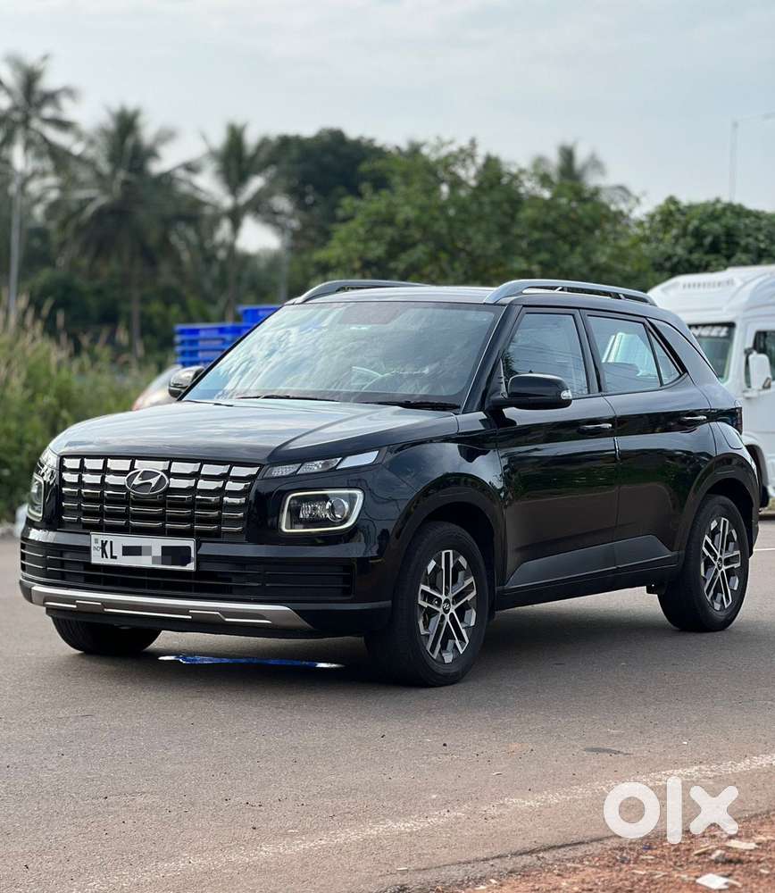 Hyundai Venue Sx Mt, 2023, Diesel