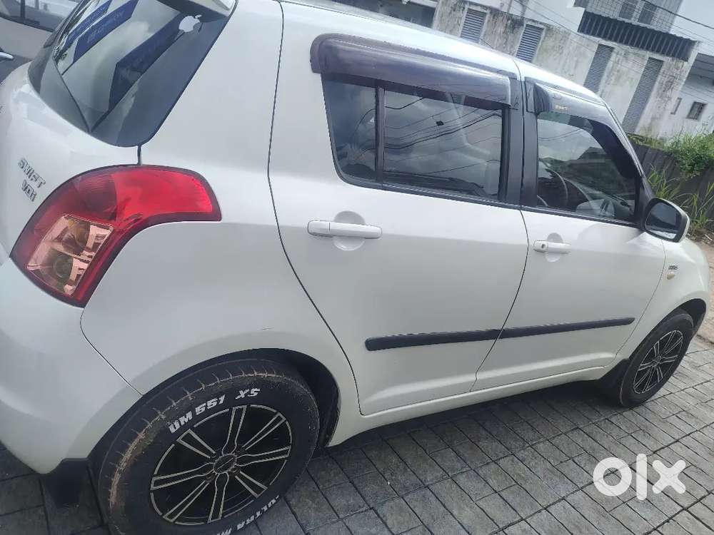 Maruti Suzuki Swift Vdi 2010