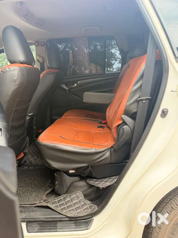 Toyota Innova Crysta 2023
