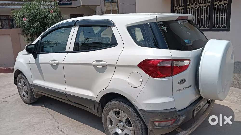 Ford Ecosport 2017 Diesel Well Maintained And Very Good Condition.