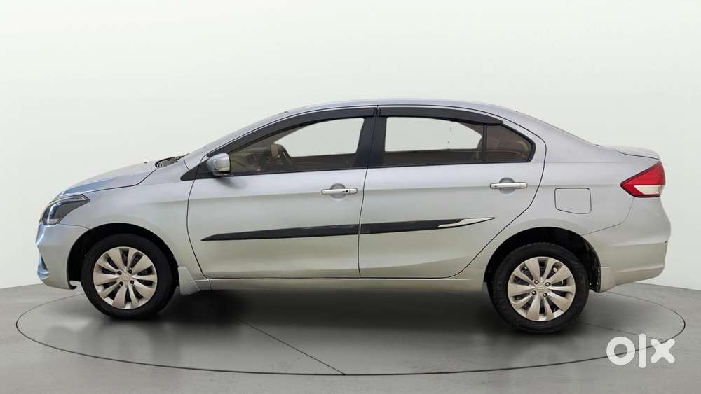 Maruti Suzuki Ciaz 1.5 Zeta Shvs Mt, 2022, Petrol