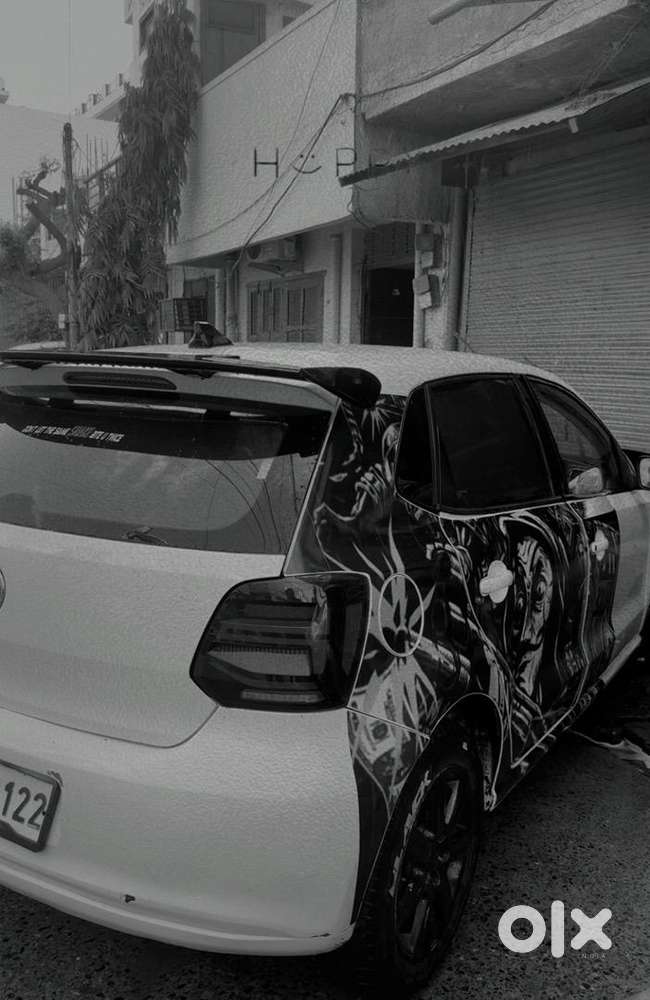 Volkswagen Polo 2011 Petrol 140000 Km Driven