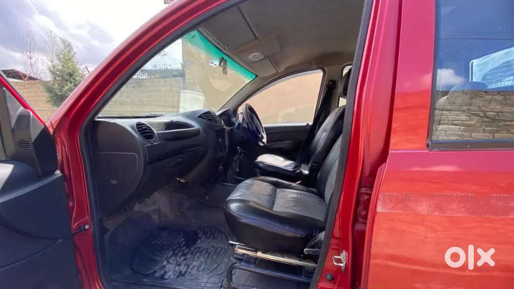 Mahindra Imperio 2018