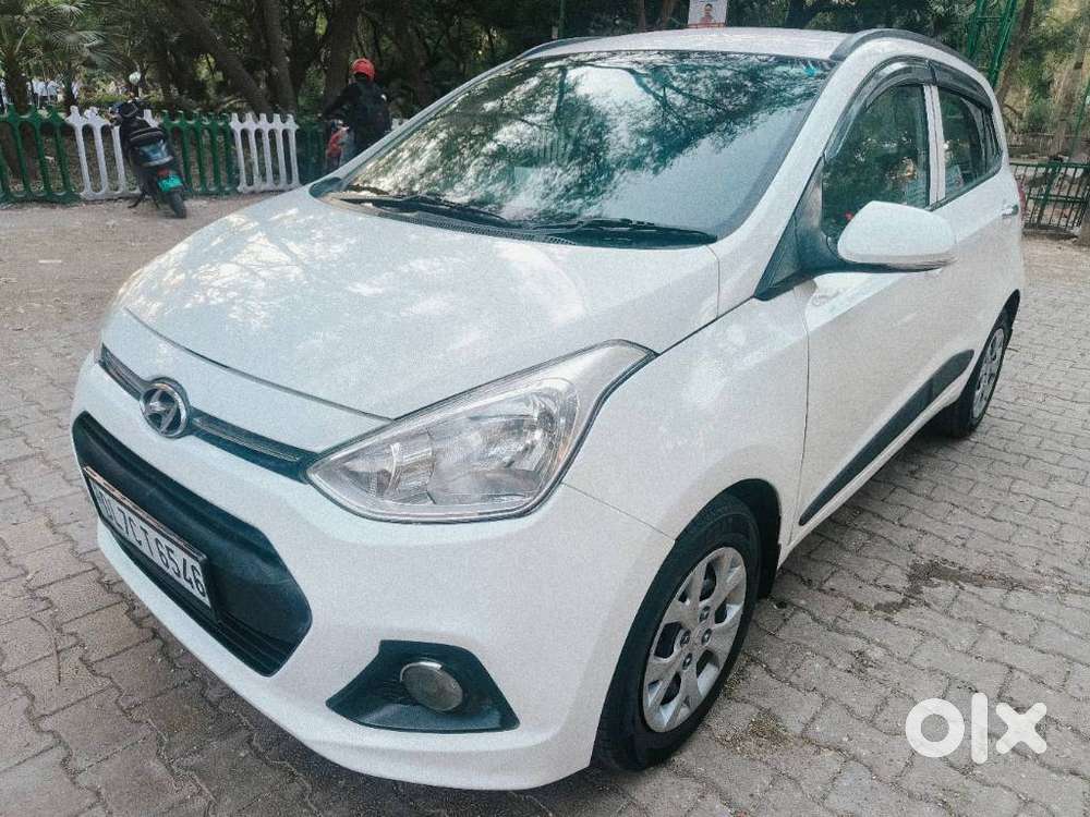 Hyundai Grand I10 2013-2016 Sportz, 2015, Petrol