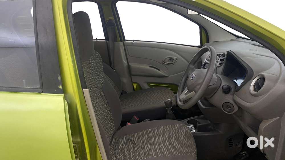 Datsun Redigo T Option, 2016, Petrol