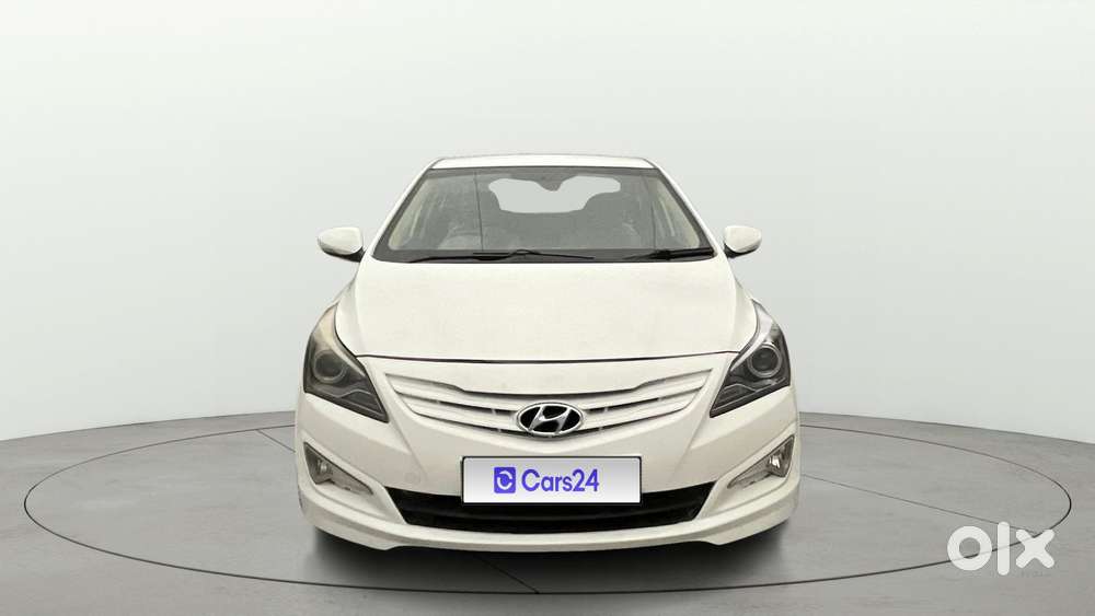 Hyundai Verna [2015-2018] Fluidic 4s 1.6 Vtvt Sx, 2015, Petrol