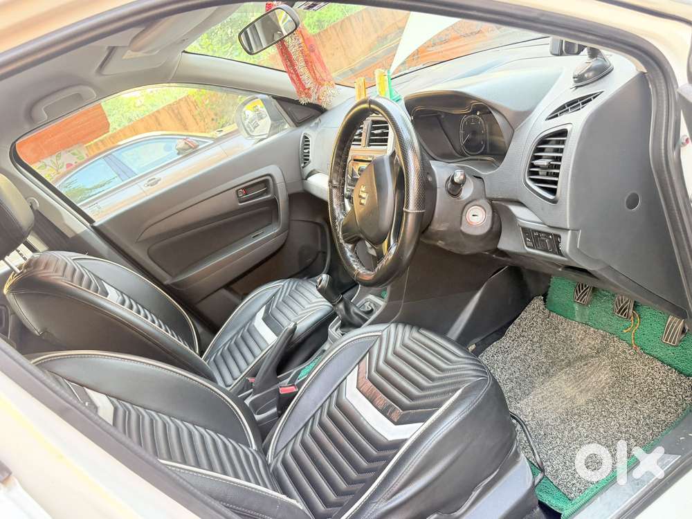 Maruti Suzuki Vitara Brezza Vdi Mt, 2016, Diesel