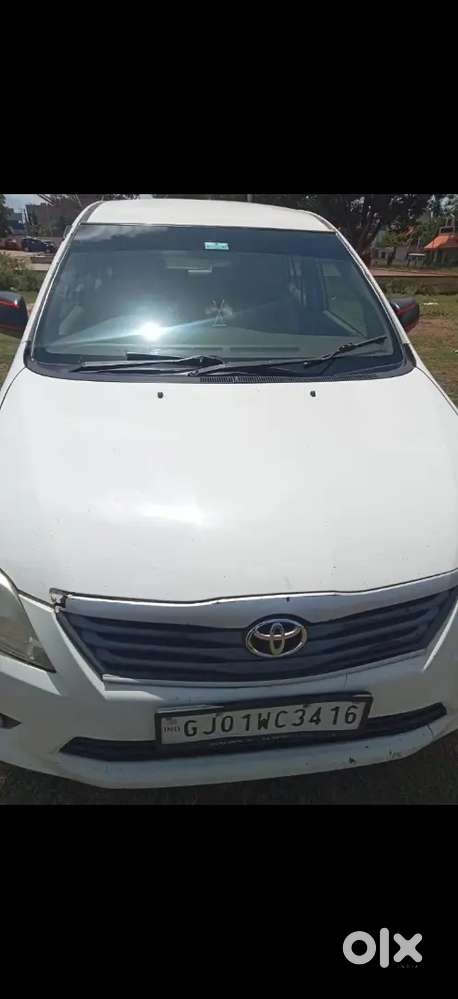 Toyota Innova Diesel Manual 2012 Karnataka Registration ✅
