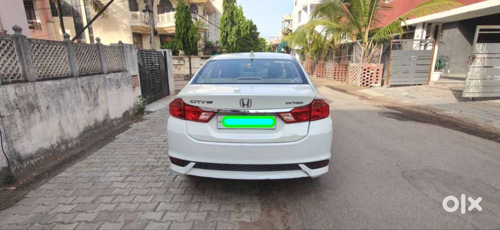 Honda City Top Model Automatic  Smooth Drive  Genuine Buyers