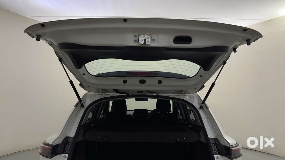 Maruti Suzuki Grand Vitara 1.5 Zeta Smart Hybrid, 2023, Petrol