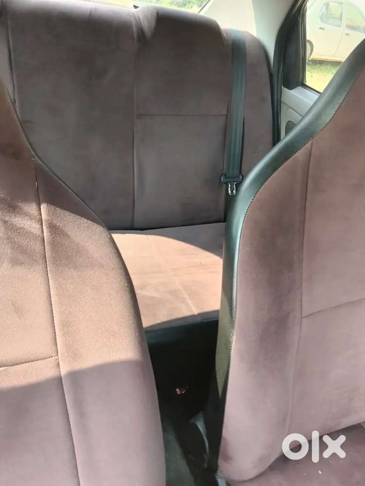 Toyota Etios Prem 2012