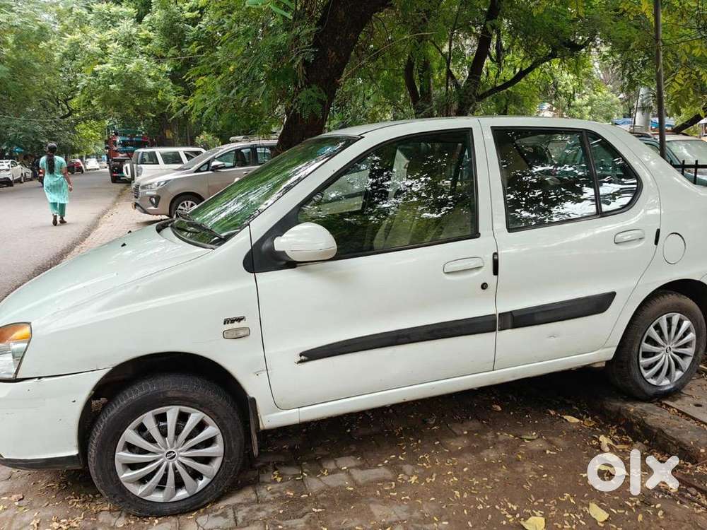 Tata Indigo Cs 2015 Petrol 90000 Km Driven