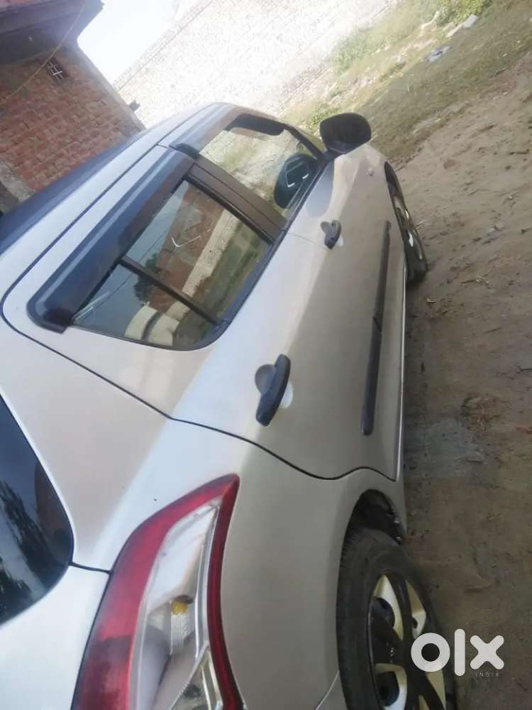 Maruti Suzuki Swift 2015 Petrol 92000 Km Driven