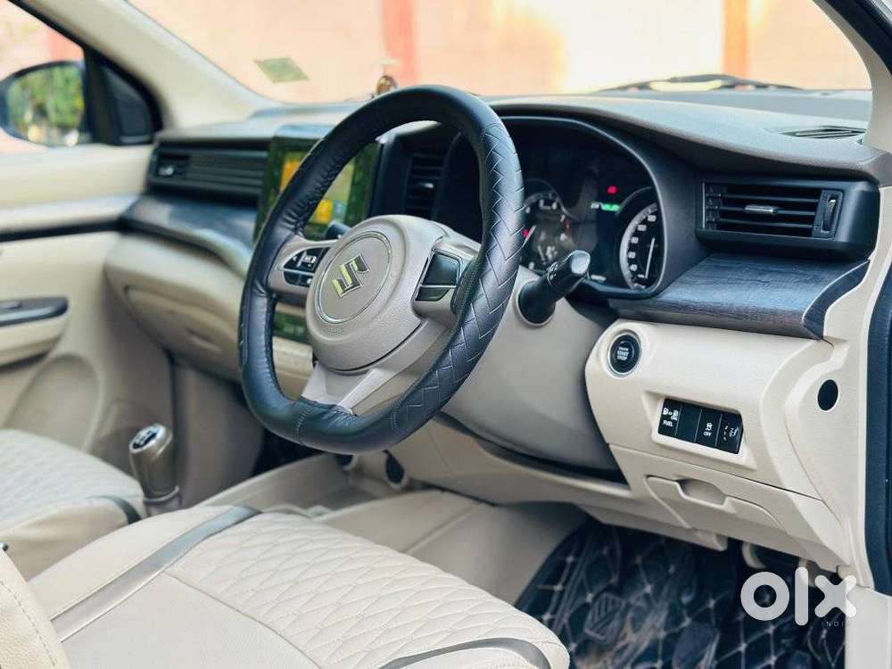 Maruti Suzuki Ertiga Zxi (o) Cng [2022-2023], 2022, Cng & Hybrids