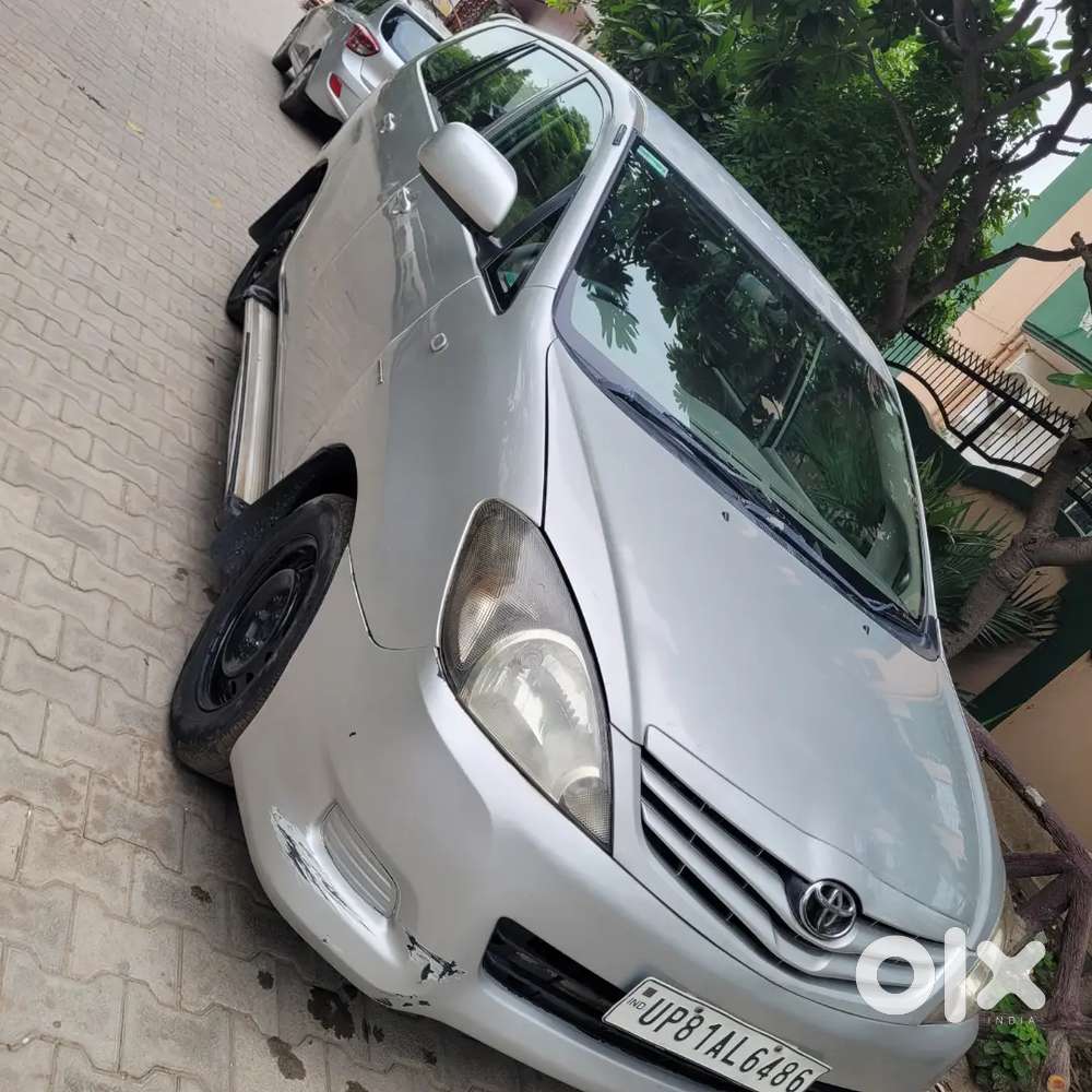 Toyota Innova 2011 Diesel 315000 Km Driven