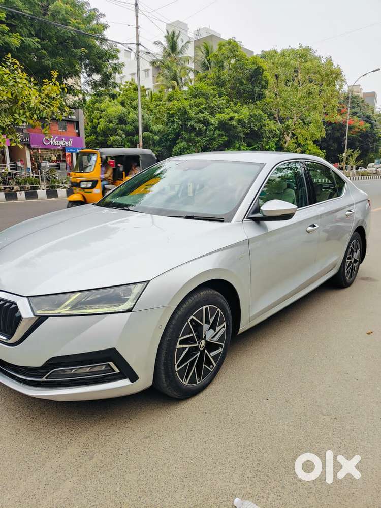 Skoda Octavia 2.0 L K Tsi At, 2021, Petrol