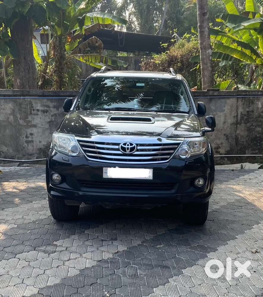 Toyota Fortuner Diesel 2012