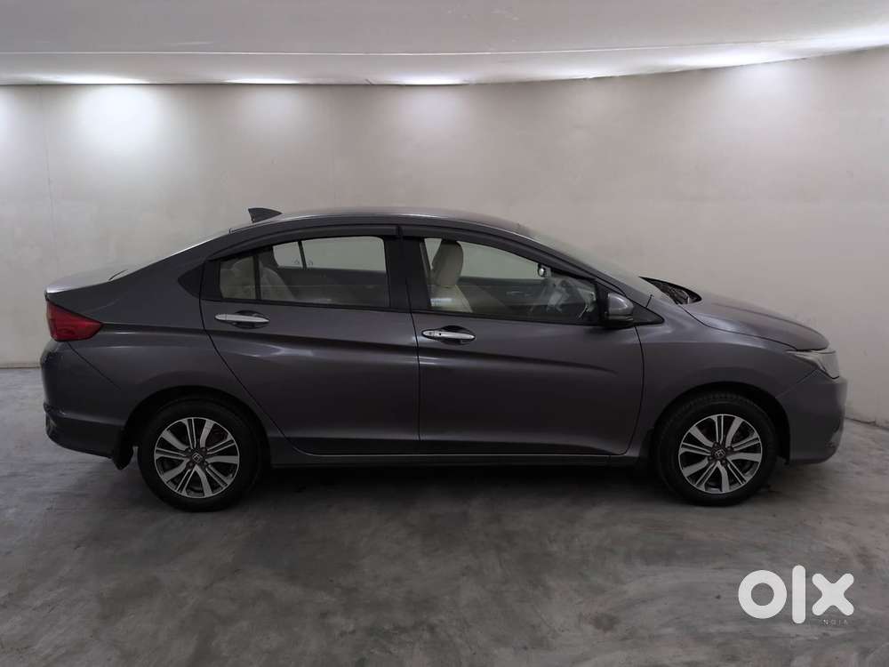 Honda City 1.5 V 4th Gen I-vtec Mt, 2022, Petrol