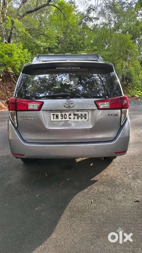 Toyota Innova Crysta 2018 Diesel 160000 Km Driven