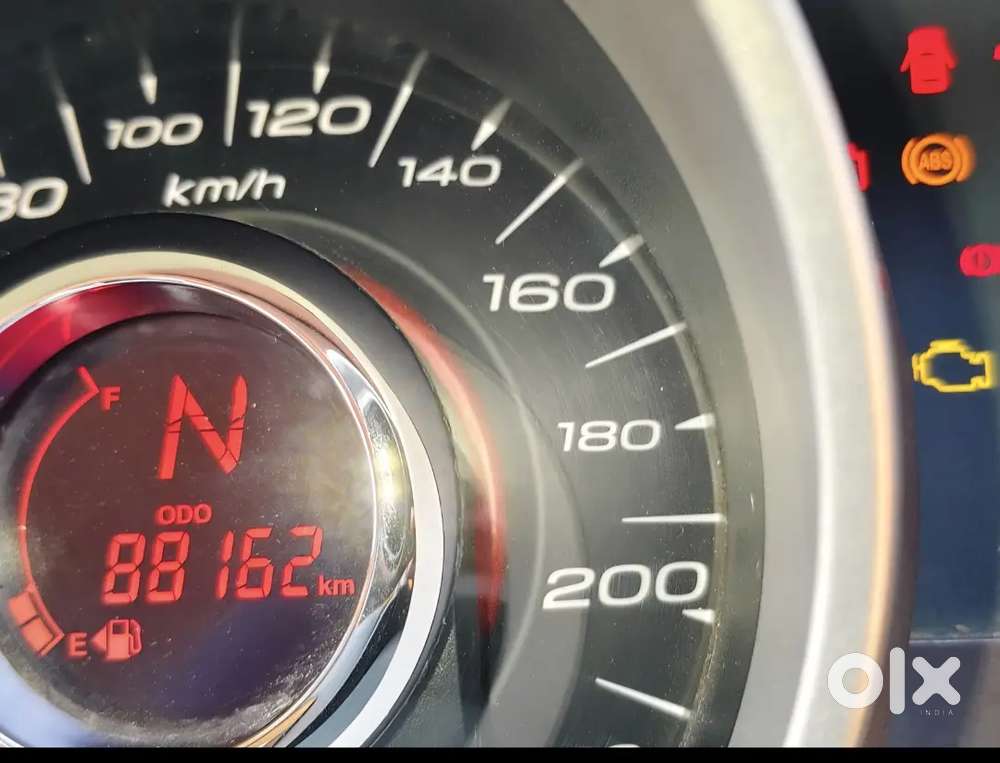 Mahindra Xuv500 2012 Diesel Well Maintained