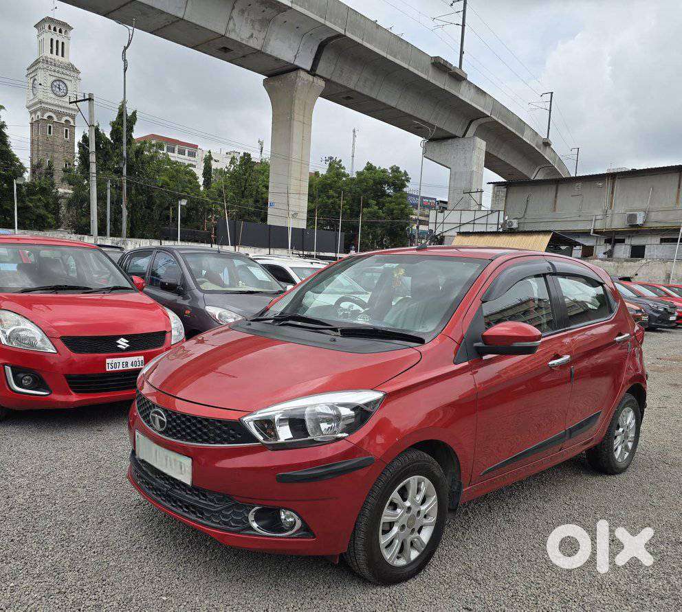Tata Tiago 1.2 Revotron Xza, 2018, Petrol