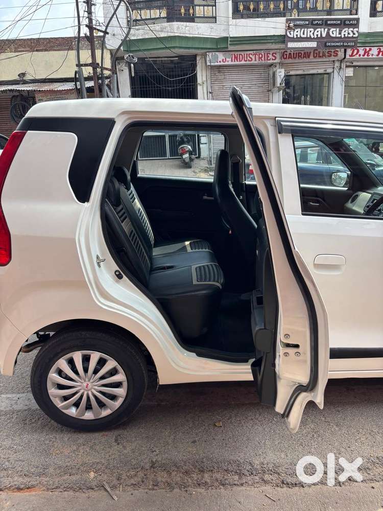 Maruti Suzuki Wagon R 1.2 Vxi, 2022, Petrol