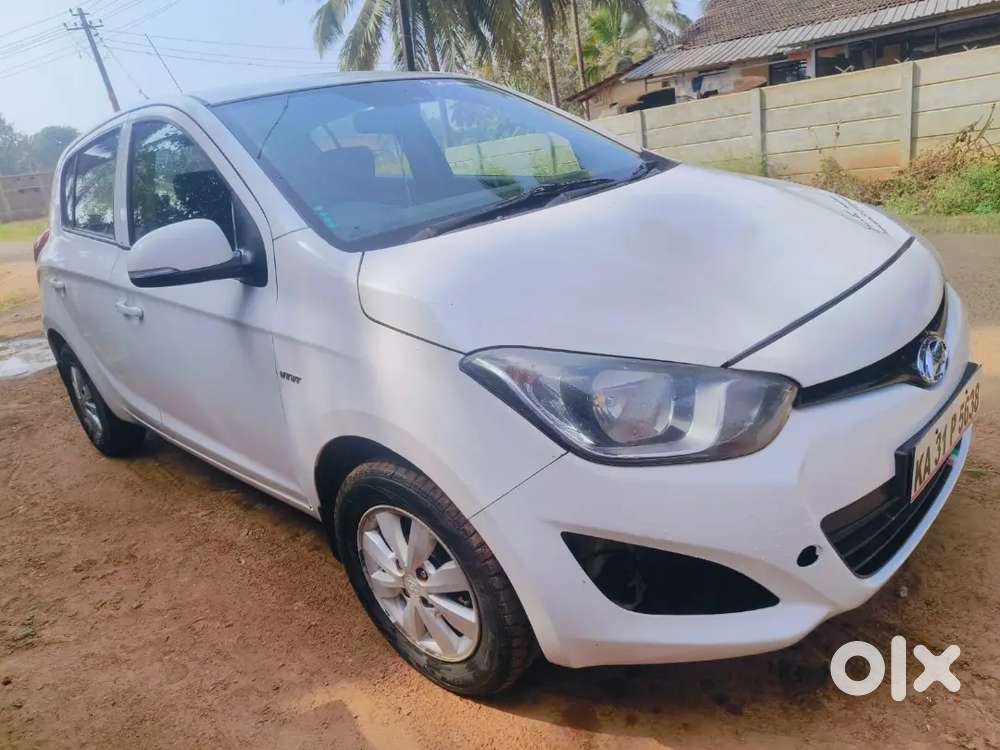 Hyundai I20 Spotz 2014