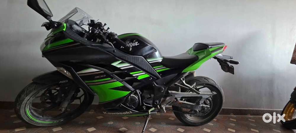 8 Used Kawasaki Ninja ZX-6R Bikes in India - Buy & Sell Second