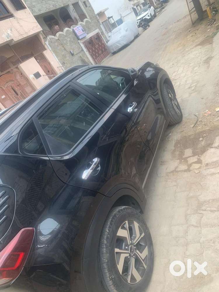 Kia Sonet Top Model Diesel Automatic