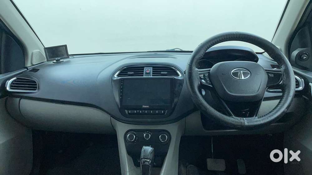 Tata Tiago Xza, 2018, Petrol