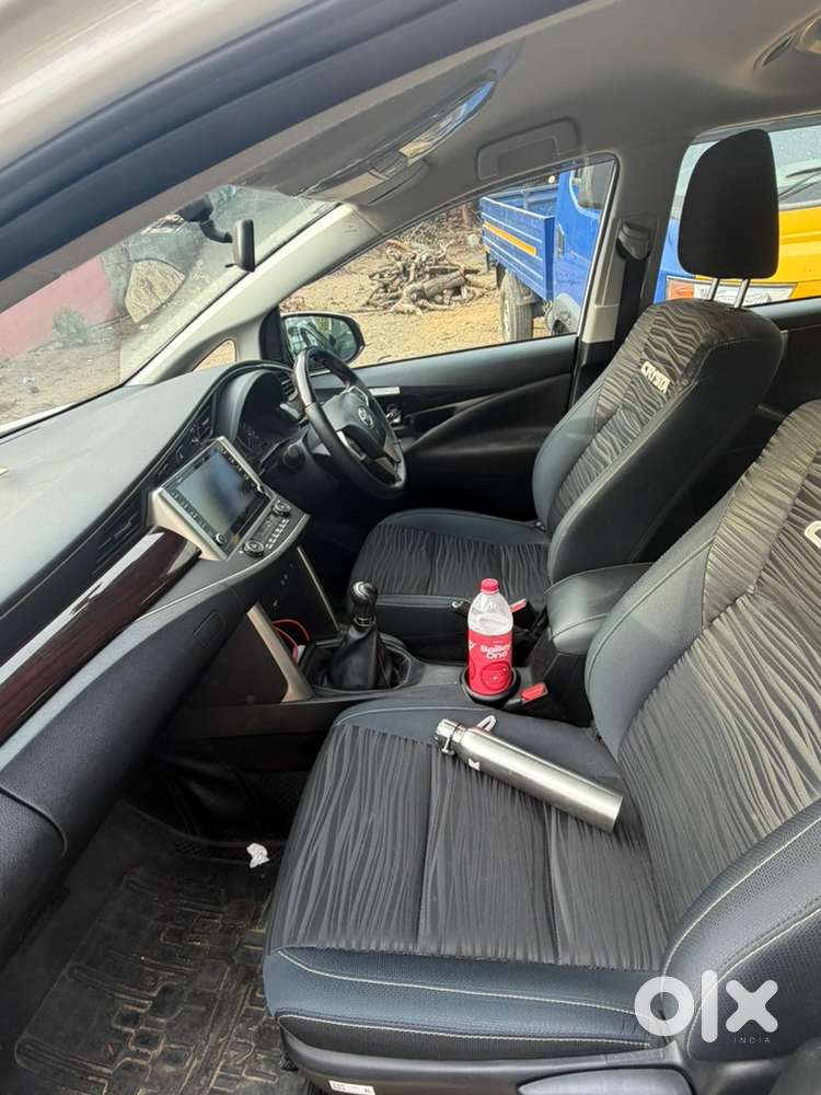 Toyota Innova Crysta 2024