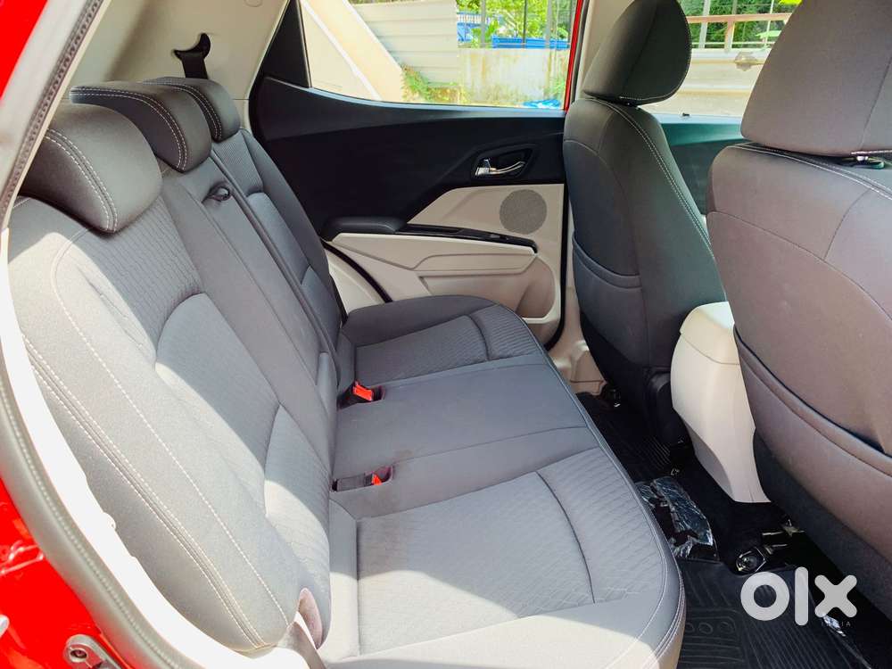 Mahindra Xuv300 W8 Diesel, 2019, Diesel