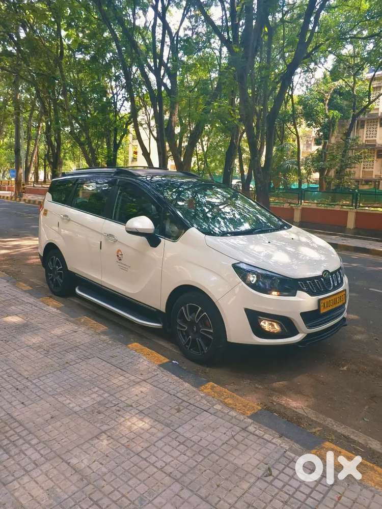 Mahindra Marazzo 2022 Diesel 90000 Km Driven