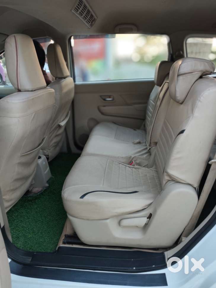 Maruti Suzuki Ertiga 1.5 Vxi, 2022, Petrol